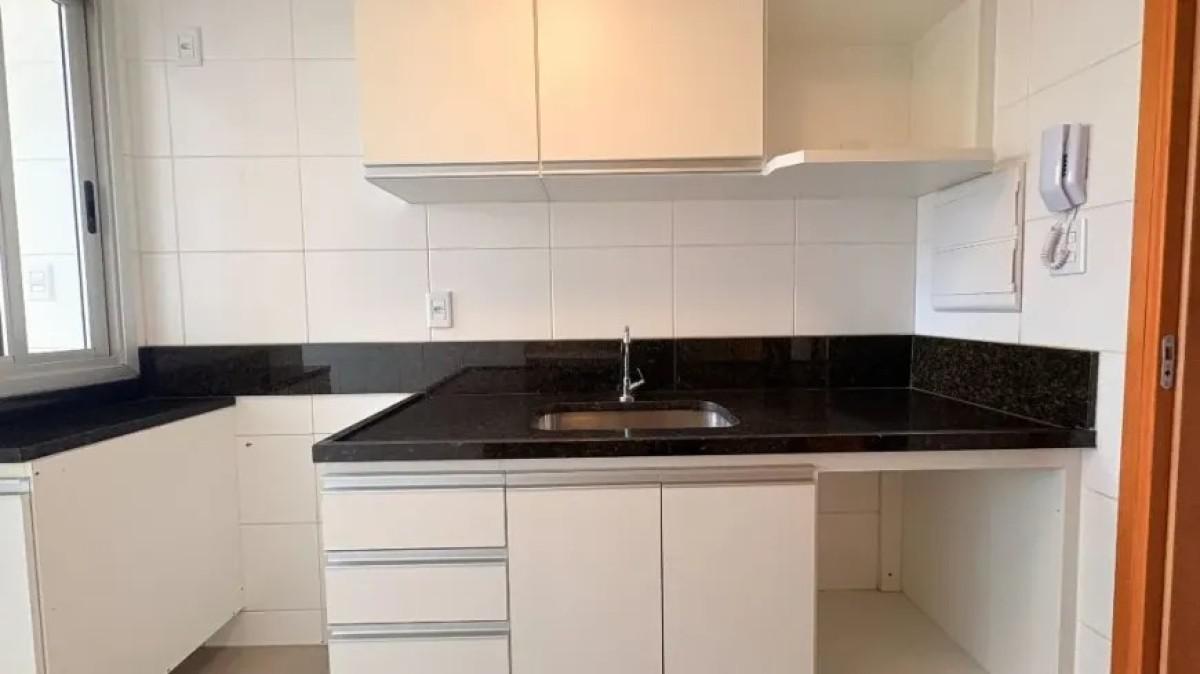 Apartamento, Sagrada Família, 3 Quartos, 2 Vagas, 1 Suíte