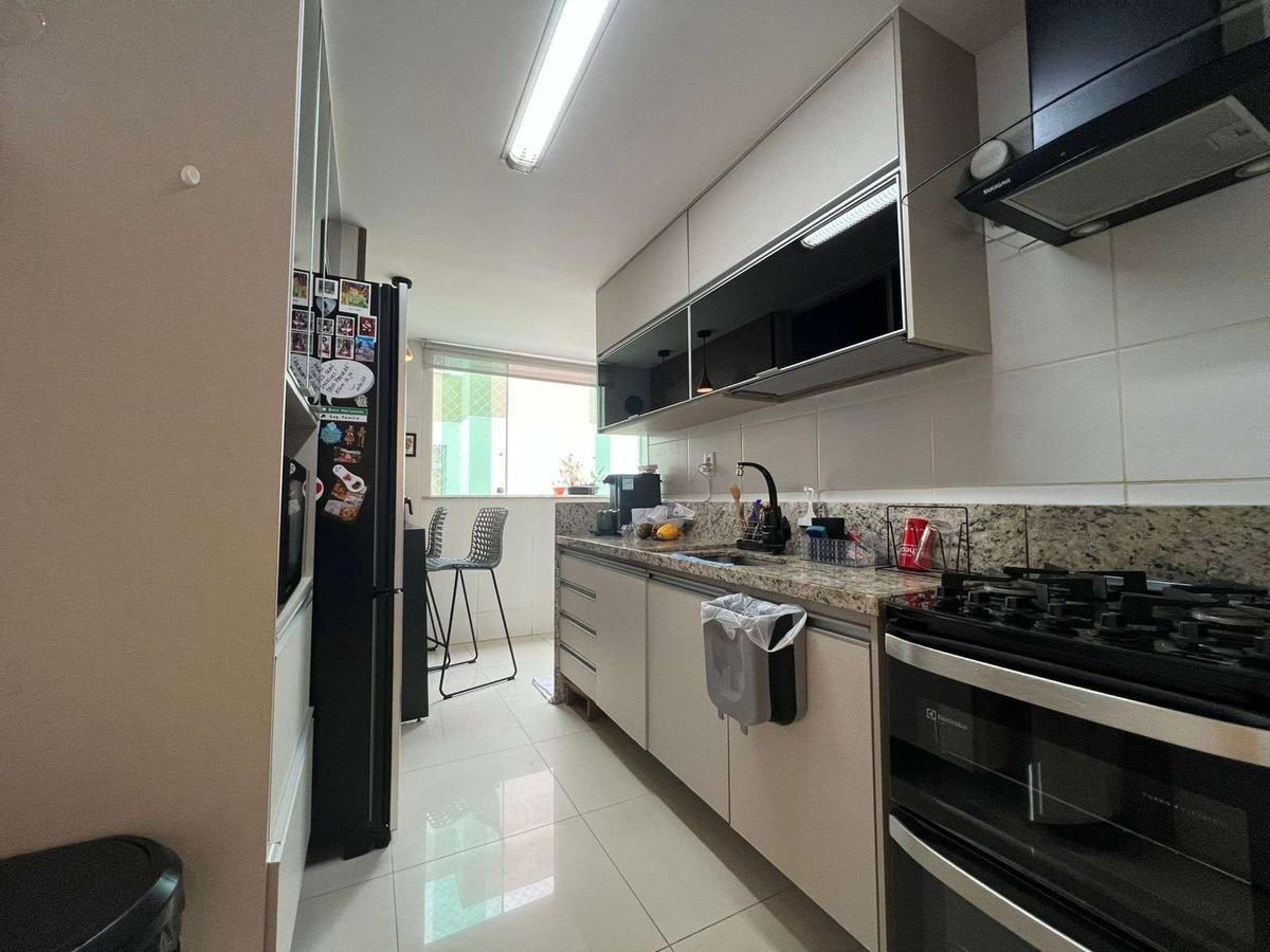 Apartamento, Sagrada Família, 3 Quartos, 2 Vagas, 1 Suíte