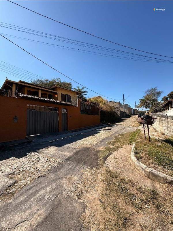 Lote, Centro, 0 Quarto, 0 Vaga