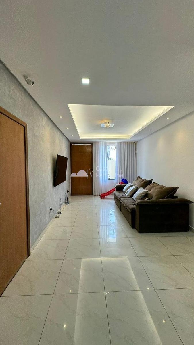 Casa, Braúnas, 3 Quartos, 4 Vagas, 3 Suítes