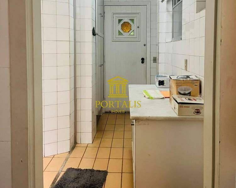 Apartamento, Funcionários, 4 Quartos, 2 Vagas, 1 Suíte
