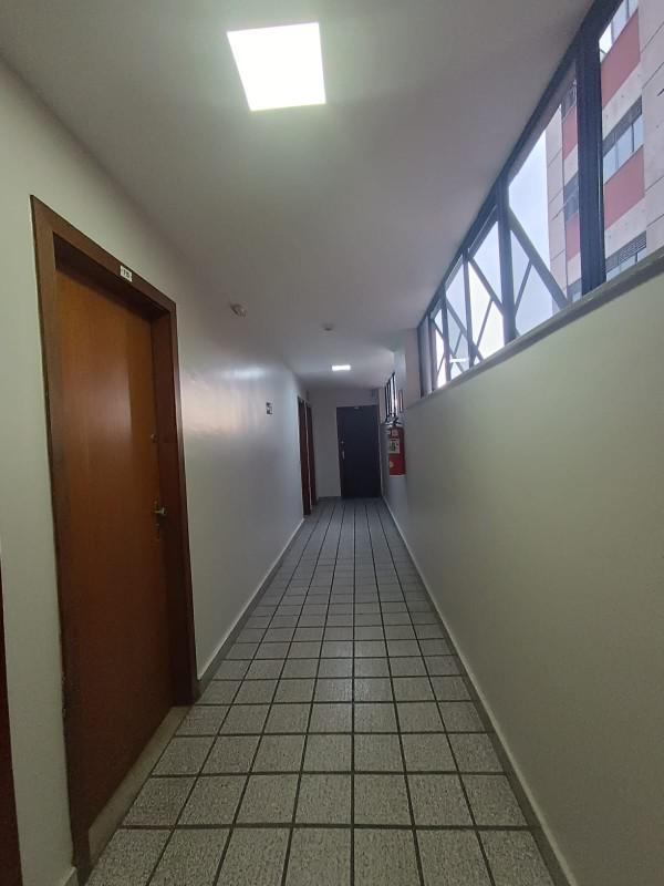 Andar, Centro, 0 Quarto, 0 Vaga