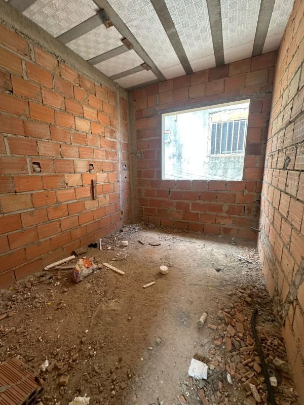 Casa, Pedra Azul, 3 Quartos, 4 Vagas, 1 Suíte