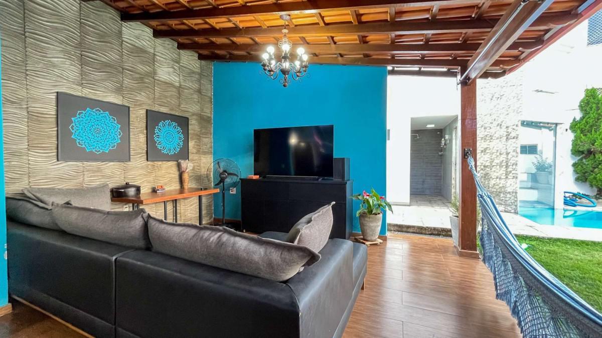 Casa, Castelo, 5 Quartos, 3 Vagas, 1 Suíte