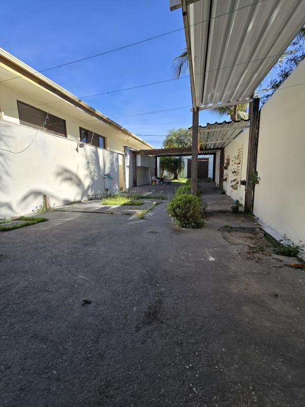 Casa, Bandeirantes (pampulha), 2 Quartos, 4 Vagas, 1 Suíte
