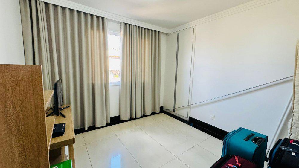 Casa, Espírito Santo, 4 Quartos, 4 Vagas, 3 Suítes