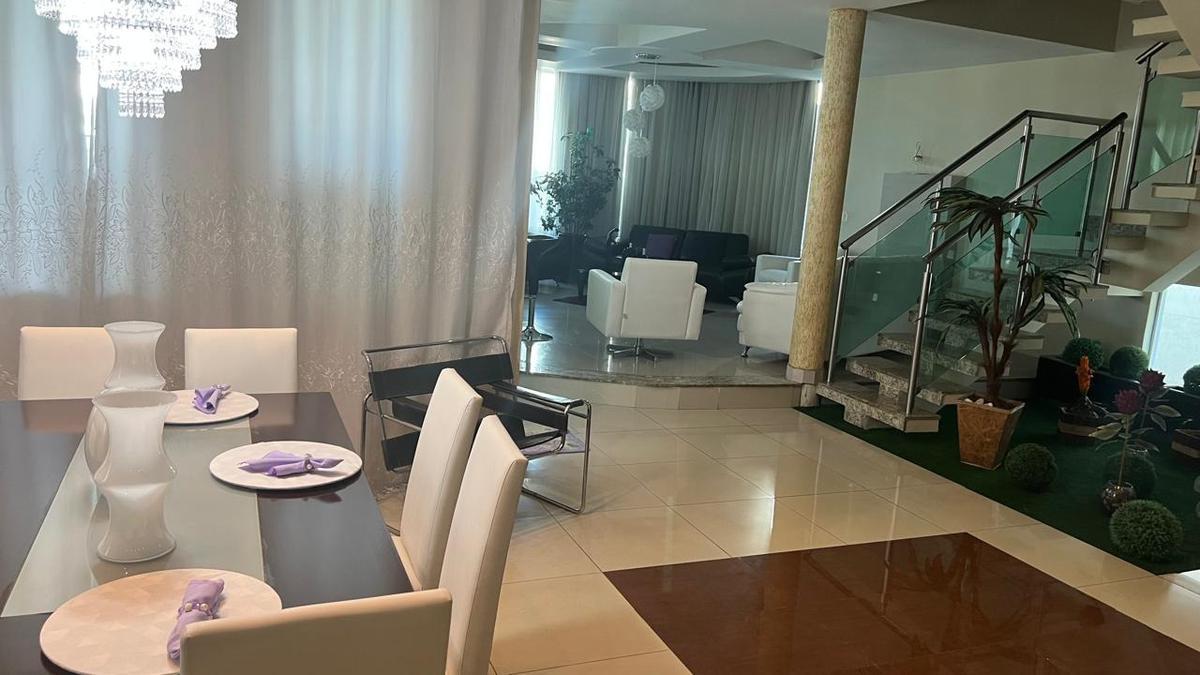 Casa, Europa, 4 Quartos, 4 Vagas, 3 Suítes