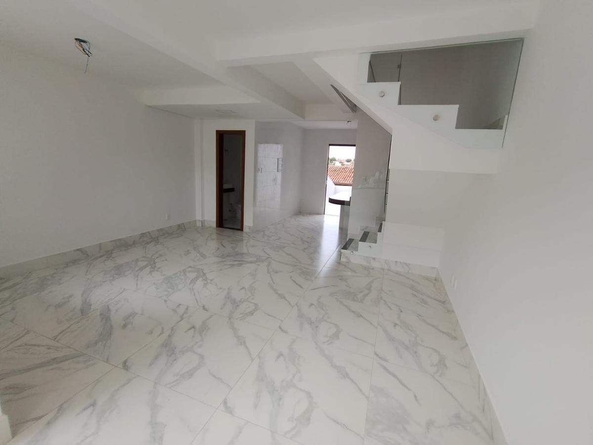 Casa, Jardim Leblon, 3 Quartos, 3 Vagas, 1 Suíte