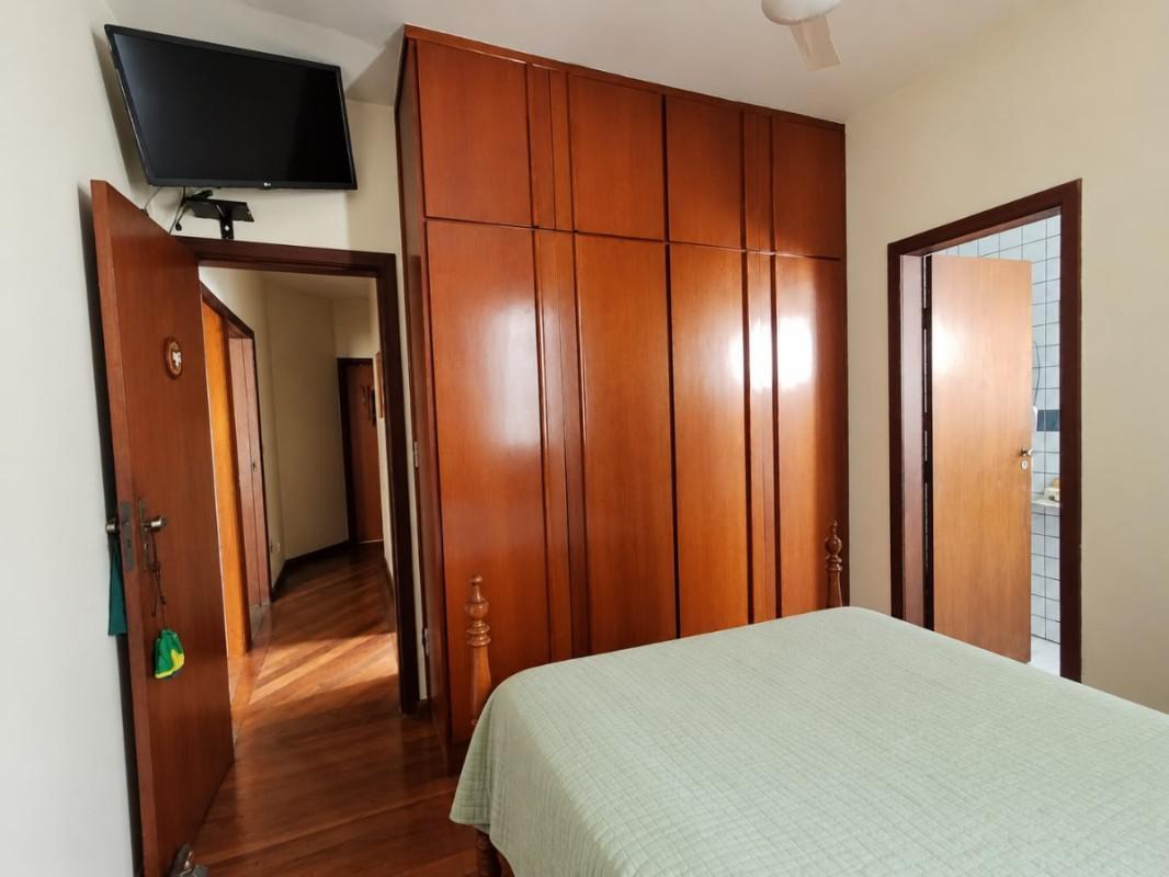 Apartamento, Estoril, 3 Quartos, 2 Vagas, 1 Suíte