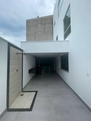 Casa, Canaã, 3 Quartos, 5 Vagas, 1 Suíte
