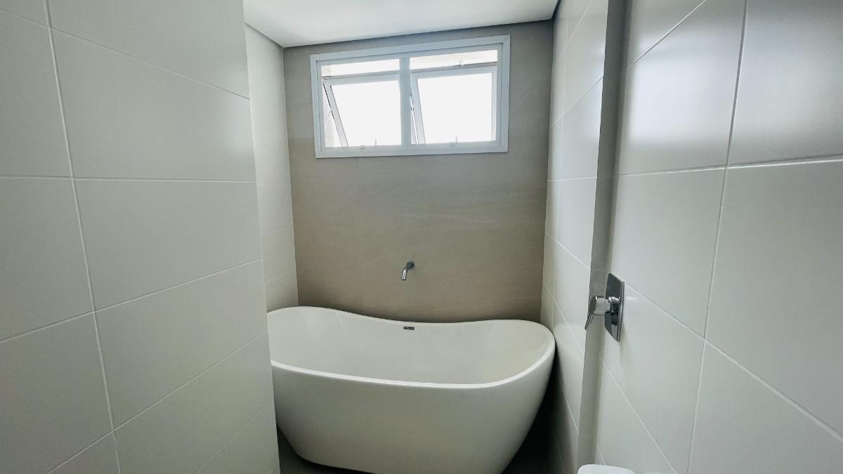 Apartamento, Castelo, 4 Quartos, 4 Vagas, 2 Suítes