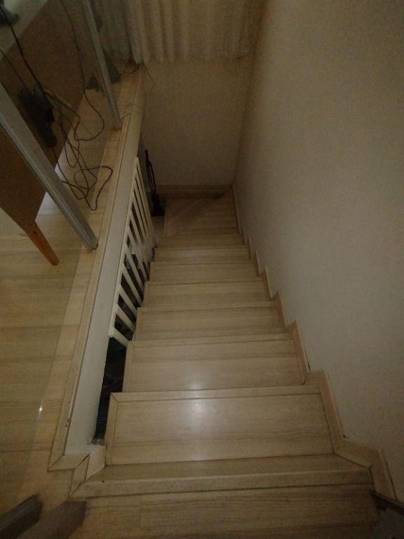 Casa, Jardim Vitória, 2 Quartos, 0 Vaga