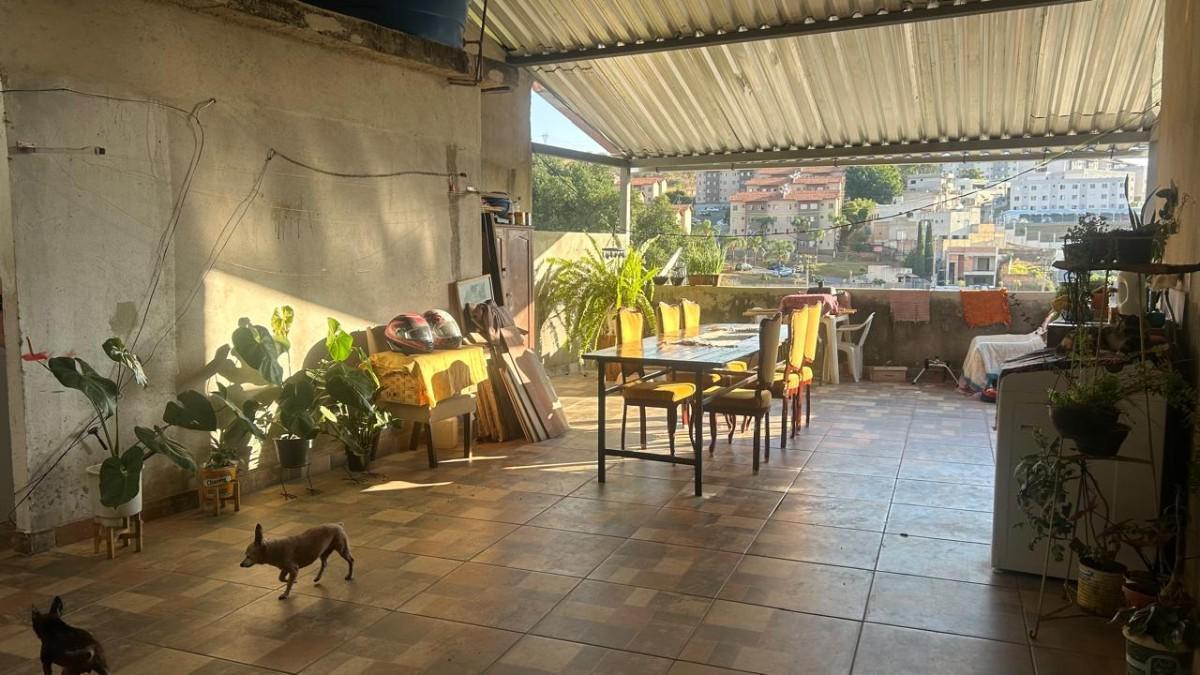 Casa, Solar do Barreiro, 4 Quartos, 3 Vagas
