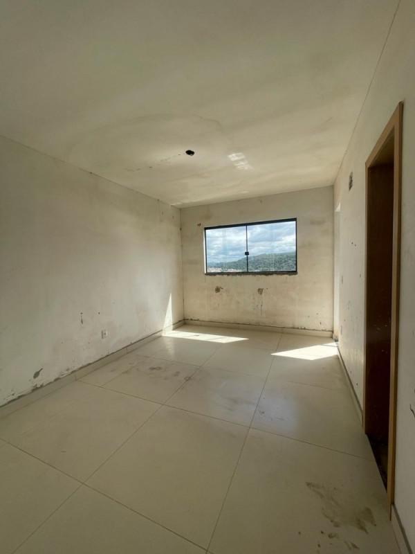 Casa, Masterville, 3 Quartos, 3 Vagas, 1 Suíte