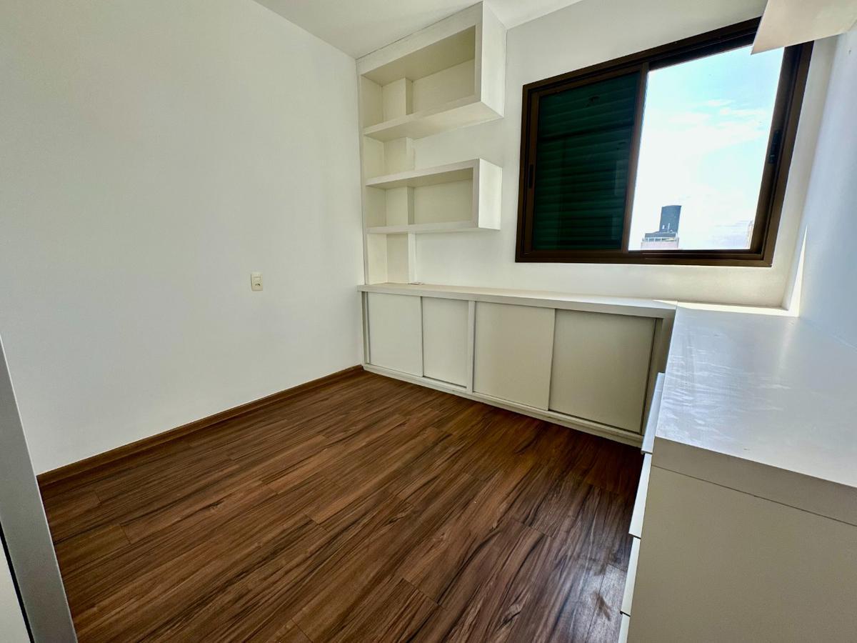 Apartamento, São José, 4 Quartos, 3 Vagas, 3 Suítes