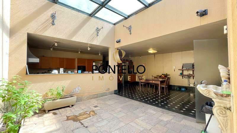 Casa, São Luiz (pampulha), 4 Quartos, 6 Vagas, 4 Suítes