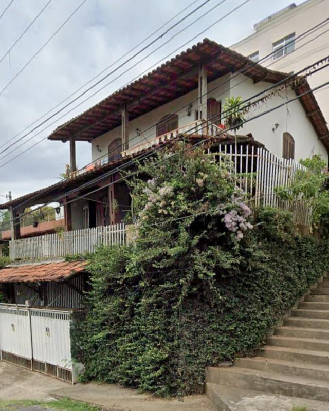 Casa, São Lucas, 4 Quartos, 5 Vagas, 1 Suíte