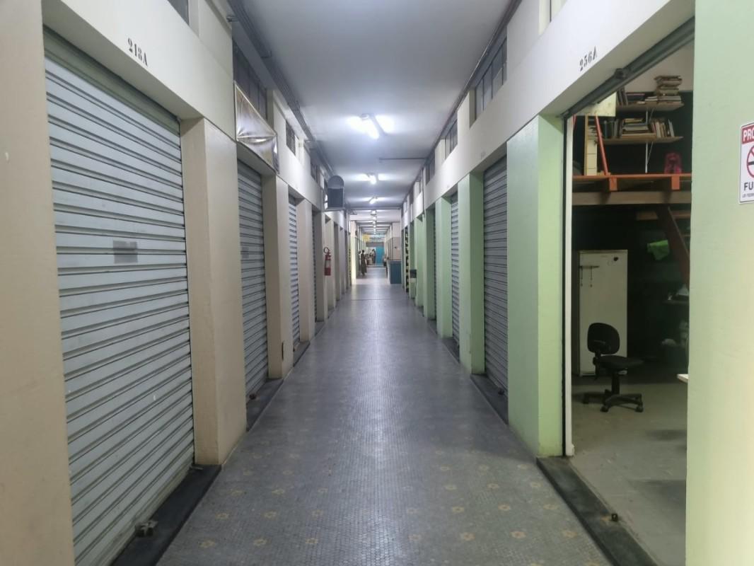 Sala, Centro, 1 Quarto, 0 Vaga