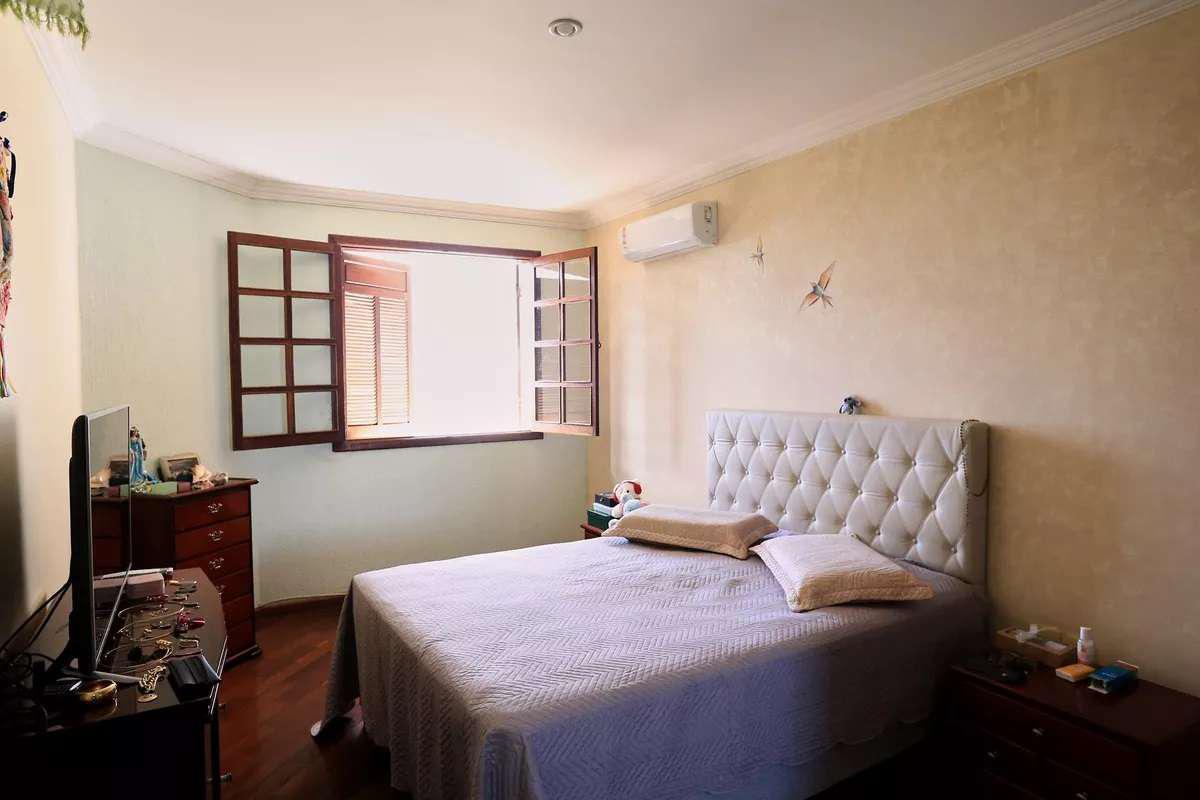 Casa, Mangabeiras, 4 Quartos, 4 Vagas, 1 Suíte