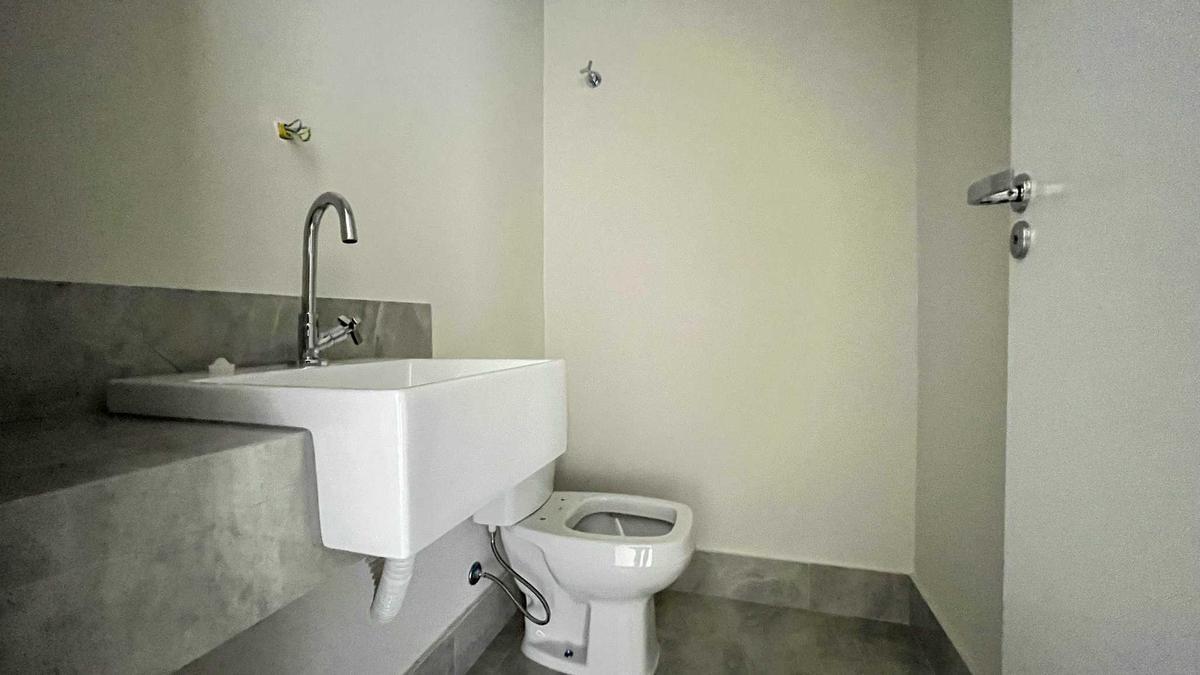 Apartamento, Castelo, 4 Quartos, 2 Vagas, 2 Suítes