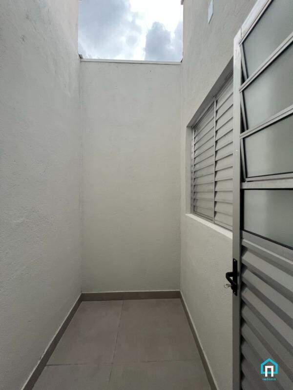 Quitinete, Centro, 1 Quarto, 1 Vaga