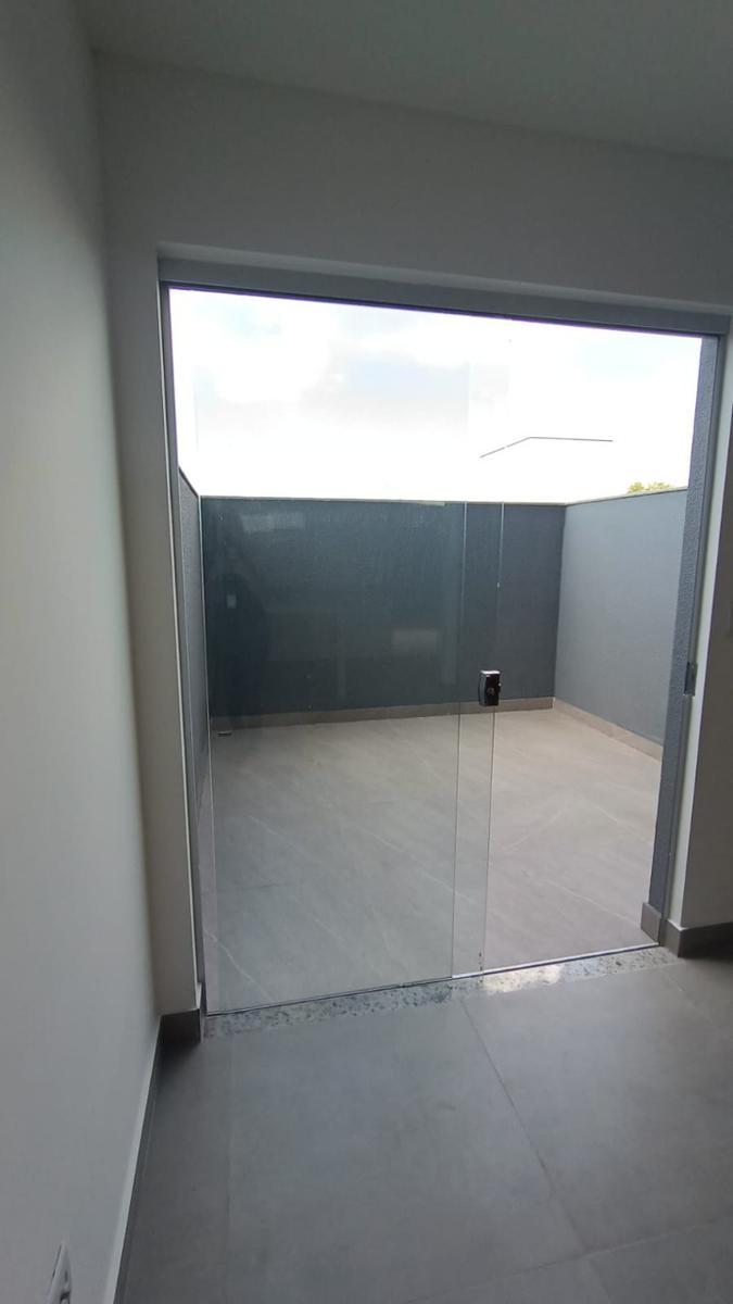 Apartamento, Candelária, 2 Quartos, 2 Vagas, 1 Suíte