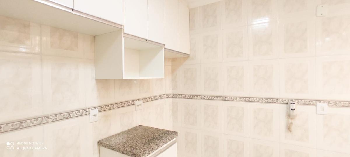 Apartamento, Cabral, 2 Quartos, 1 Vaga