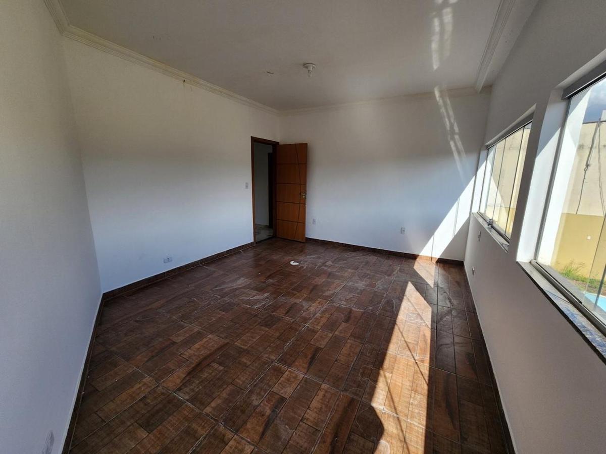 Casa, Colonial, 3 Quartos, 10 Vagas, 2 Suítes