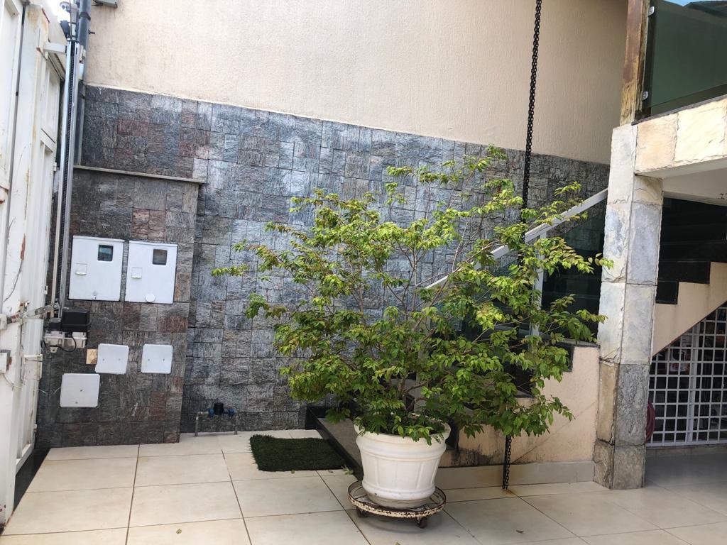 Casa, Serrano, 3 Quartos, 4 Vagas, 1 Suíte