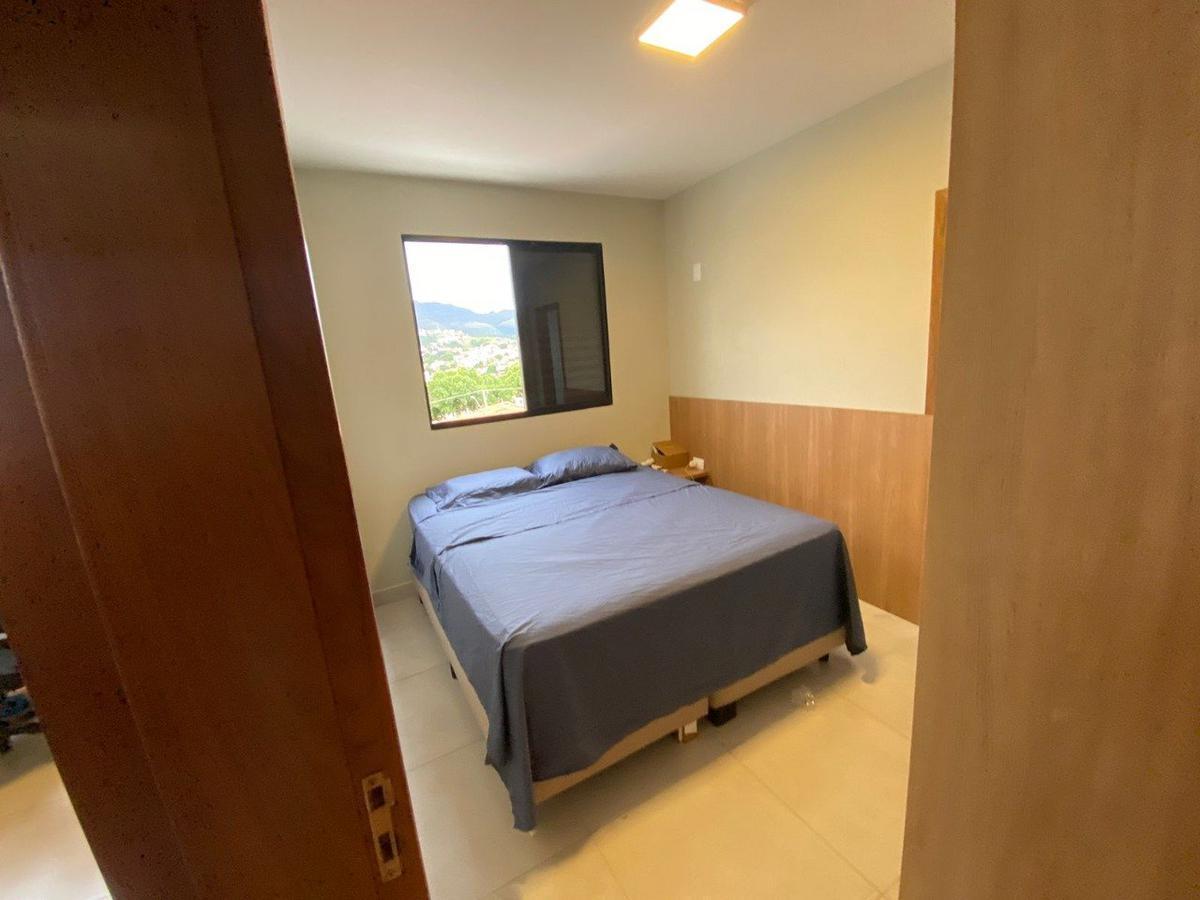 Cobertura, São Geraldo, 2 Quartos, 2 Vagas, 1 Suíte