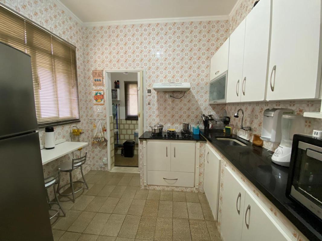 Casa, Sagrada Família, 4 Quartos, 2 Vagas