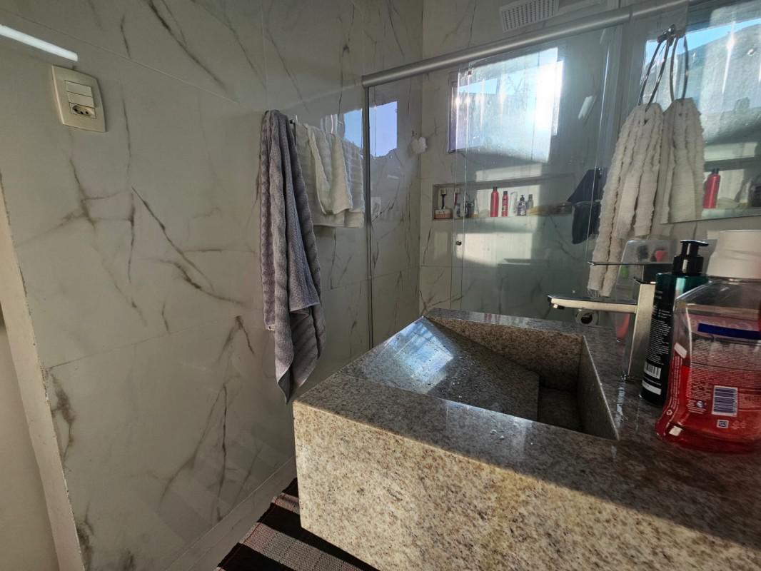 Casa, João Pinheiro, 3 Quartos, 10 Vagas, 2 Suítes