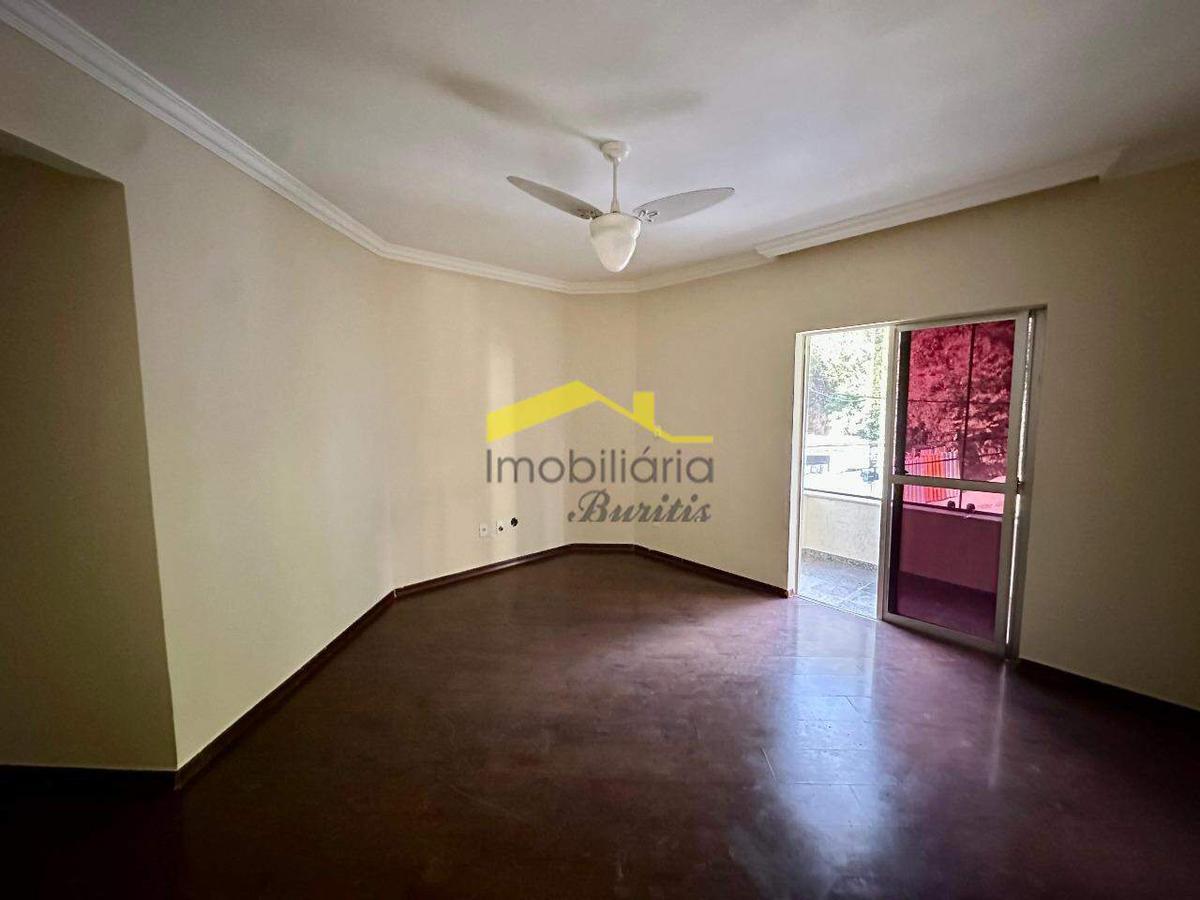 Apartamento, Buritis, 3 Quartos, 2 Vagas, 1 Suíte