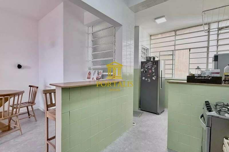 Apartamento, Barro Preto, 3 Quartos, 0 Vaga