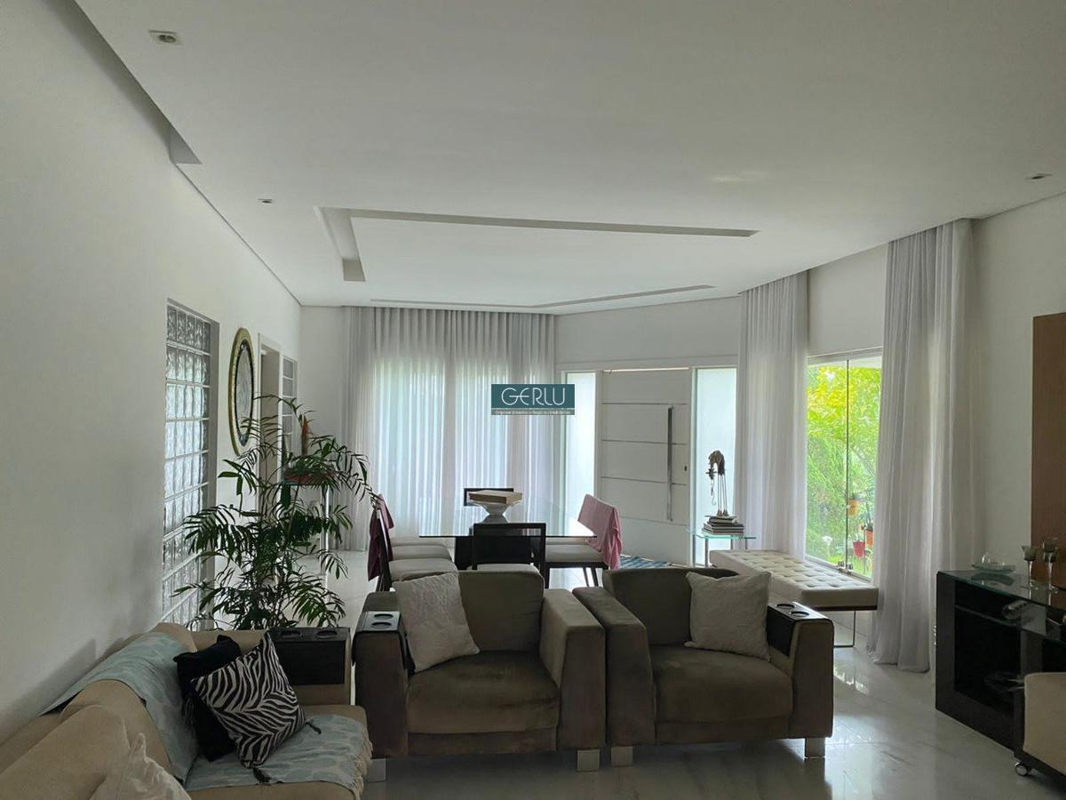 Casa em Condomínio, Residencial Montserrat, 4 Quartos, 2 Vagas, 3 Suítes