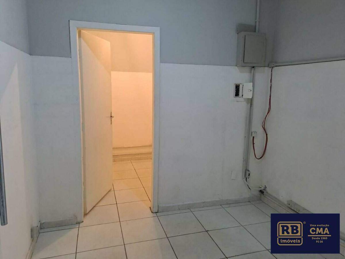 Casa, Funcionários, 0 Quarto, 15 Vagas