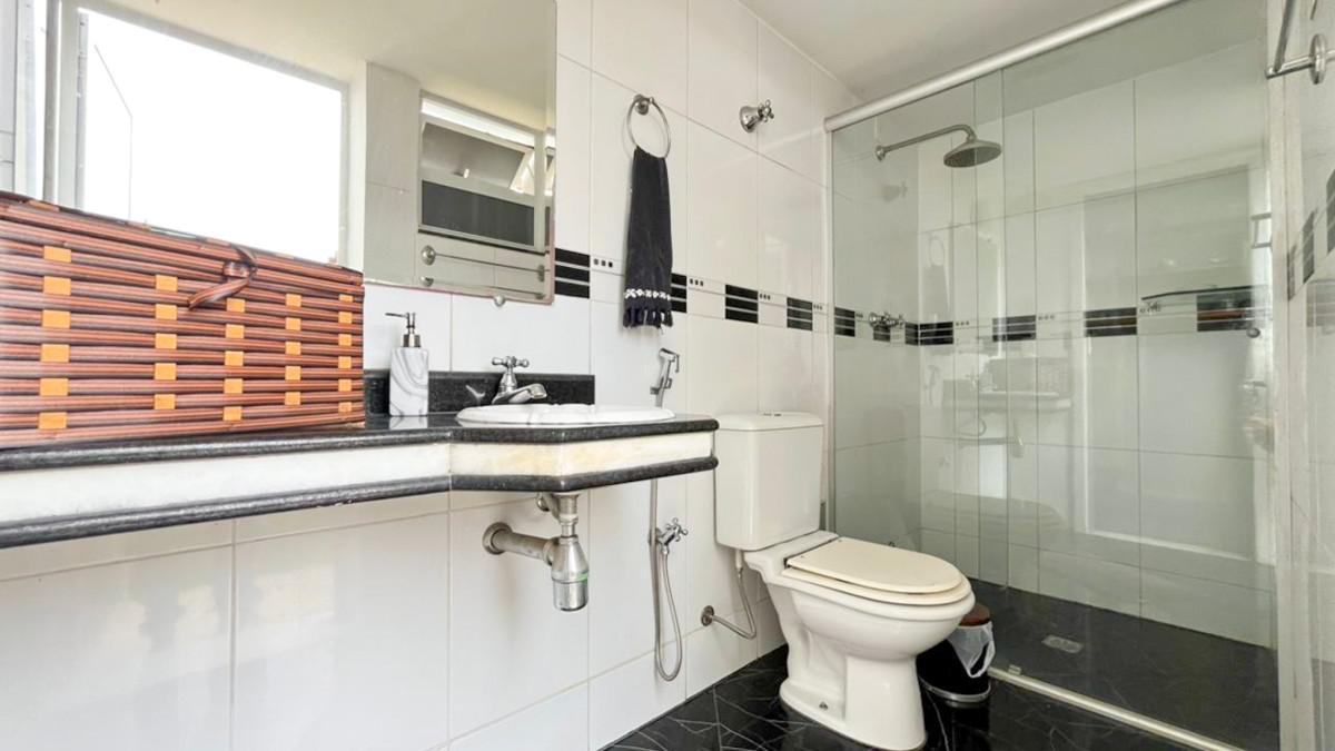 Casa, Planalto, 3 Quartos, 2 Vagas, 1 Suíte