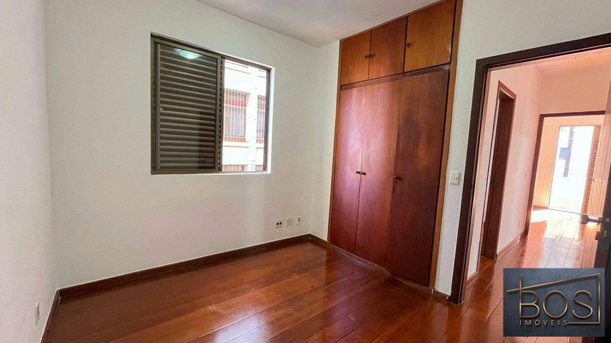 Apartamento, Coração de Jesus, 4 Quartos, 2 Vagas, 1 Suíte