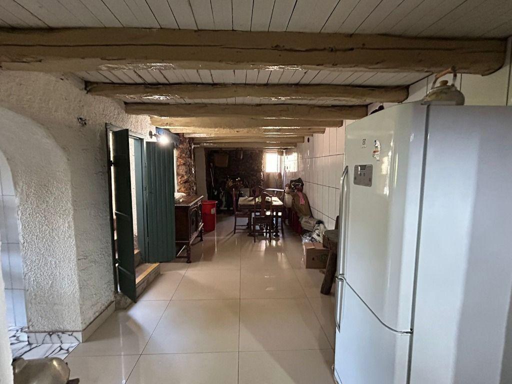 Casa, Centro, 4 Quartos, 10 Vagas