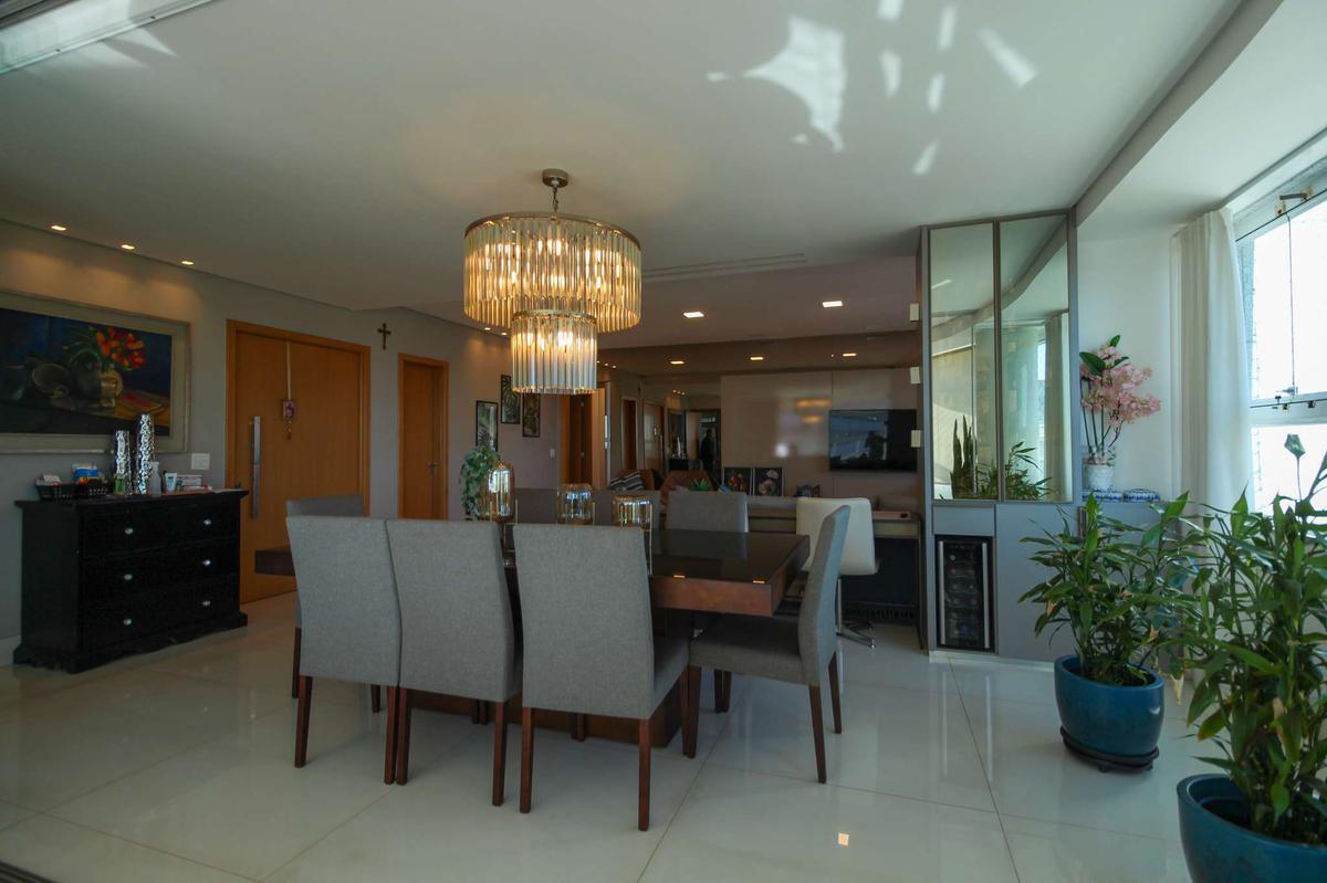 Apartamento, Santa Lúcia, 4 Quartos, 6 Vagas, 2 Suítes