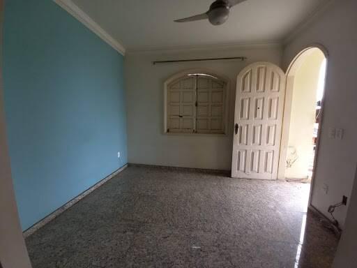 Casa, Centro, 3 Quartos, 0 Vaga, 1 Suíte