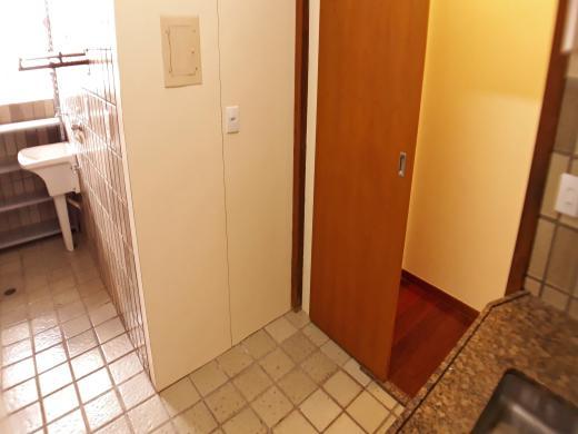 Apartamento, Funcionários, 2 Quartos, 1 Vaga