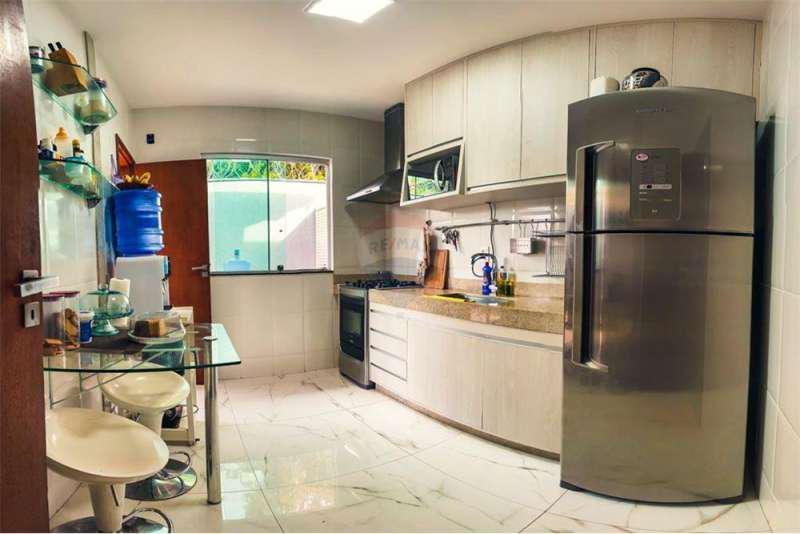 Casa, Centro, 3 Quartos, 3 Vagas, 1 Suíte