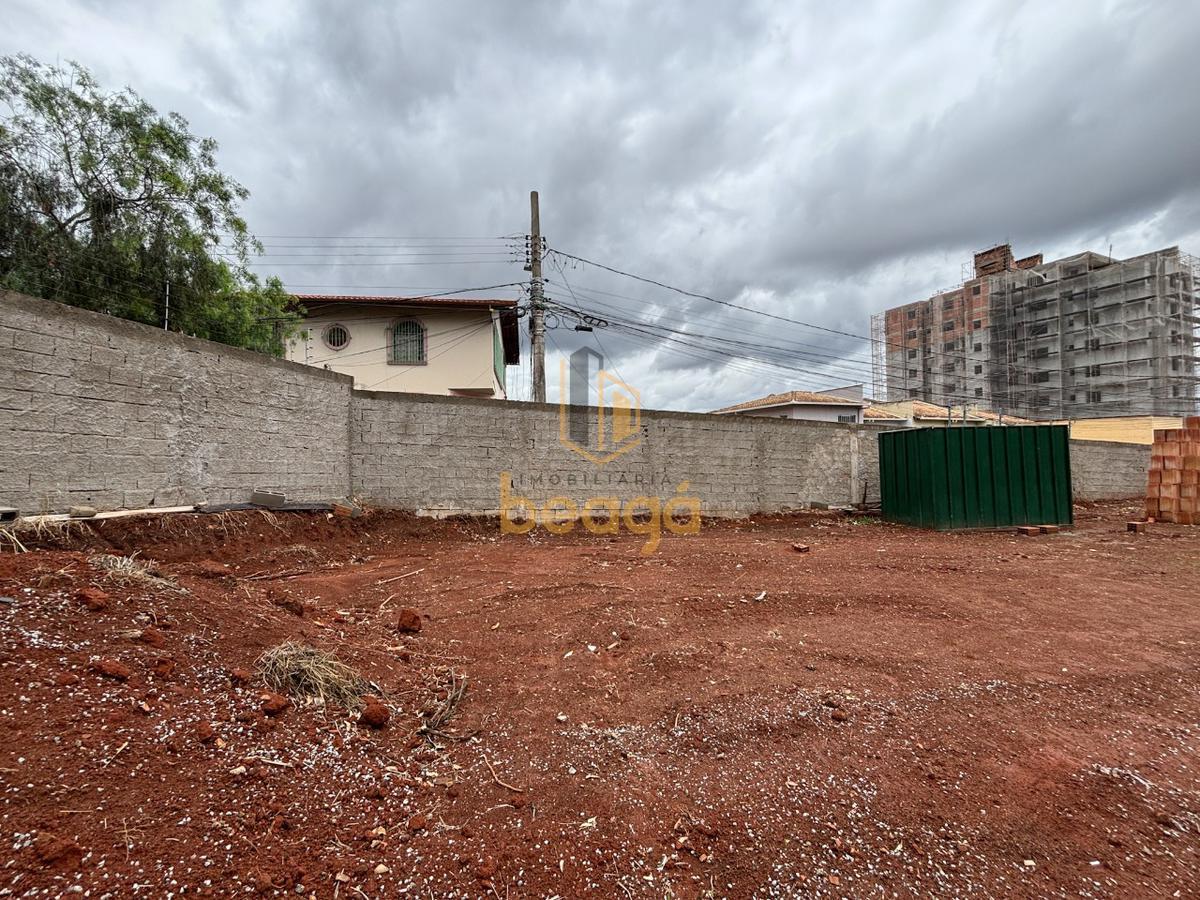 Lote, Serrano, 0 Quarto, 0 Vaga