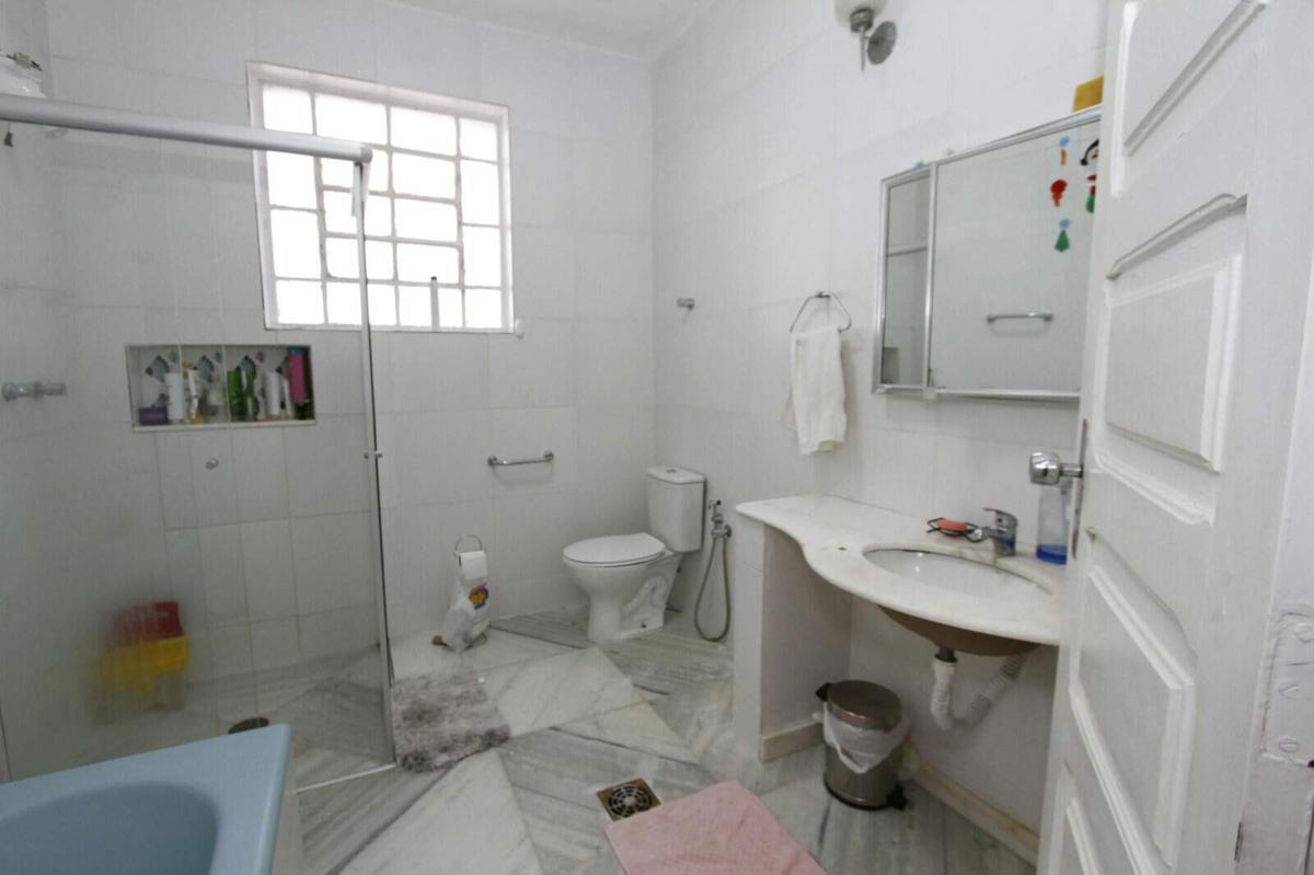 Casa, Santo Antônio, 5 Quartos, 4 Vagas, 2 Suítes