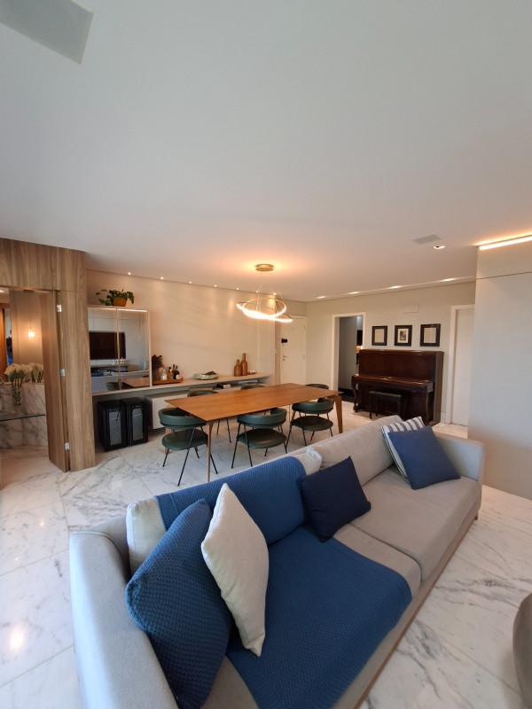 Apartamento, Indaiá, 4 Quartos, 3 Vagas, 2 Suítes