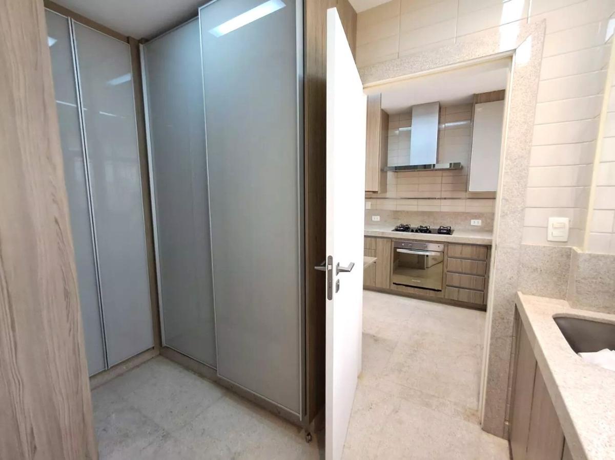 Apartamento, Sagrada Família, 4 Quartos, 2 Vagas, 1 Suíte