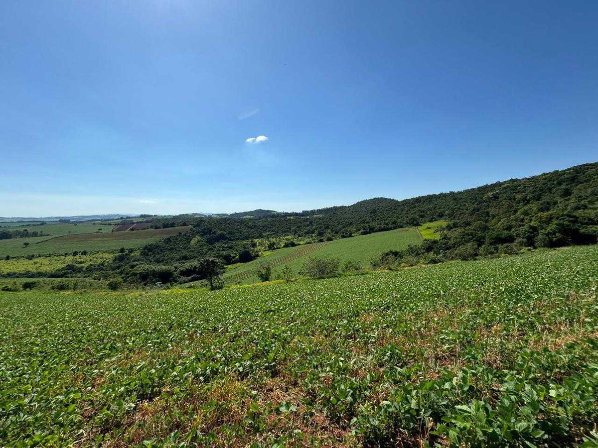 Fazenda, Zona Rural, 2 Quartos, 0 Vaga