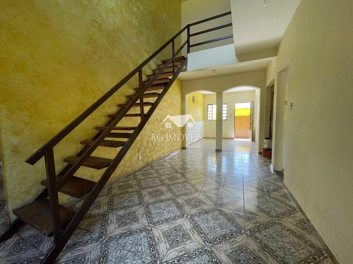 Casa, Milionários, 3 Quartos, 3 Vagas, 1 Suíte