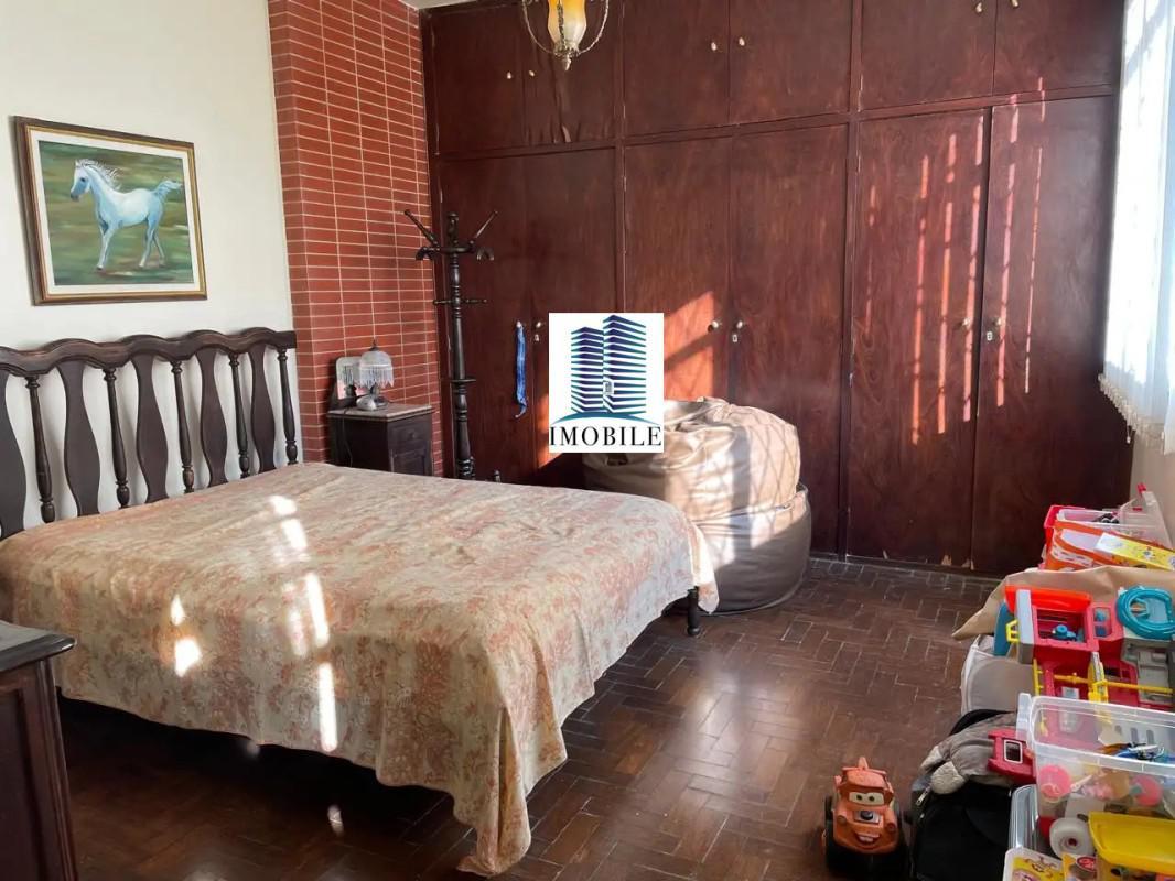 Casa, Cidade Nova, 4 Quartos, 2 Vagas, 1 Suíte